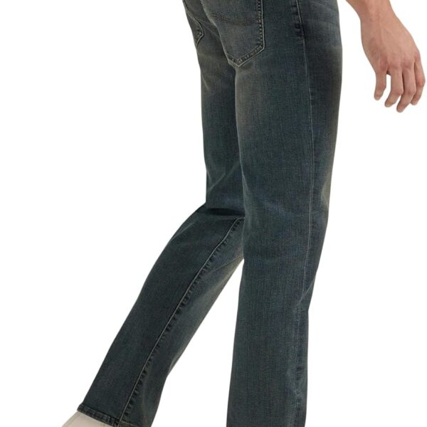Lee Men's Extreme Motion Straight Taper Jean/ Jeans