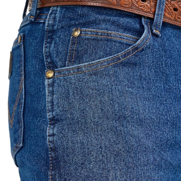 Wrangler Men's Premium Performance Advanced Comfort Cowboy Cut Regular Fit Jeans/ Jeans